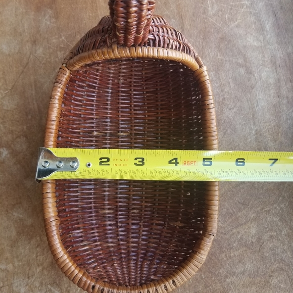 Wicker duck shaped basket - Picture 7 of 8
